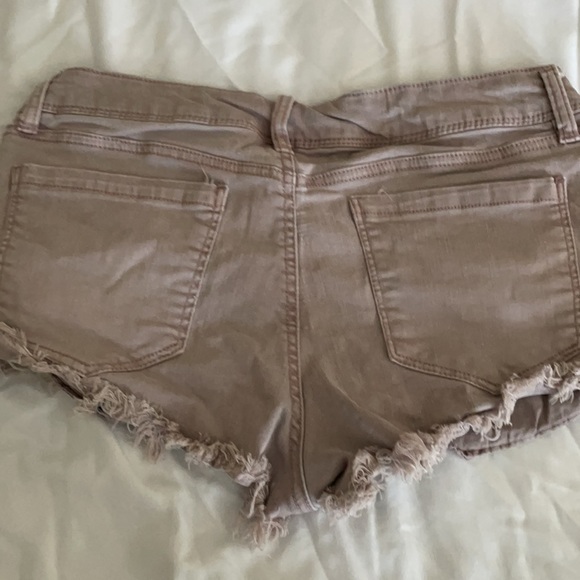 Refuge, size 8, blush color - Picture 2 of 3